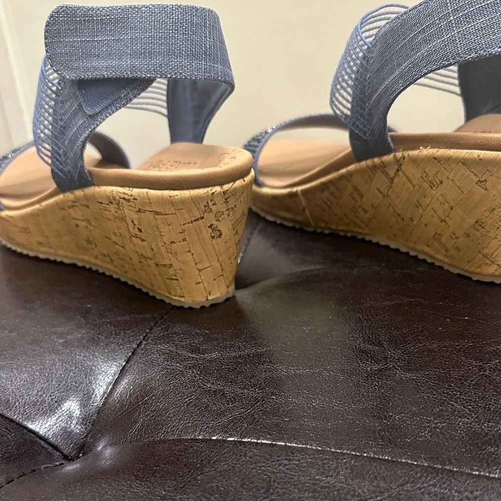 Skechers Beverlee Rhinestone Wedge Sandals - Picture 5 of 6